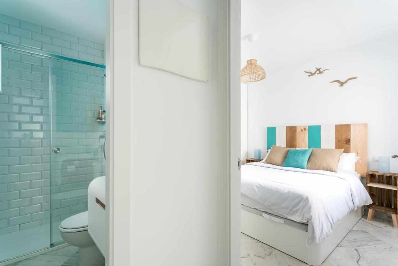 Apartamento Fantástico ático en el casco antiguo junta a la playa Cádiz Exterior foto